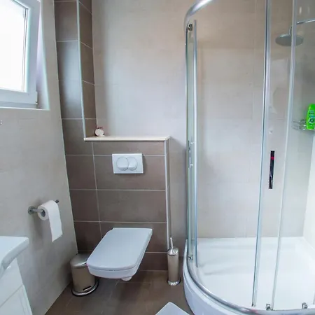 Enigma 3 - Free Private Parking Apartamento Mostar